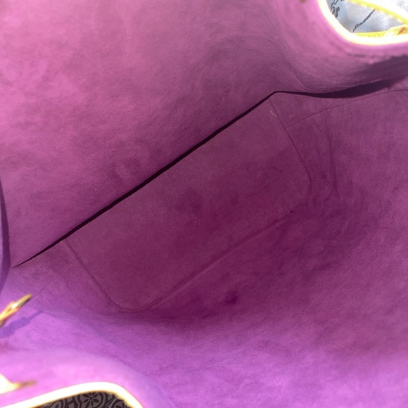 Louis Vuitton Petit Noe Epi Drawstring Shoulder bag with match Epi Agenda PM - Picture 7 of 17